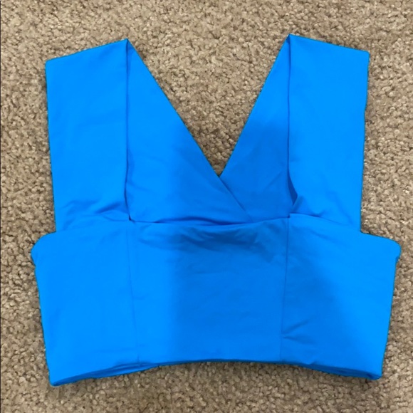 L space Bathing suit - Picture 3 of 4